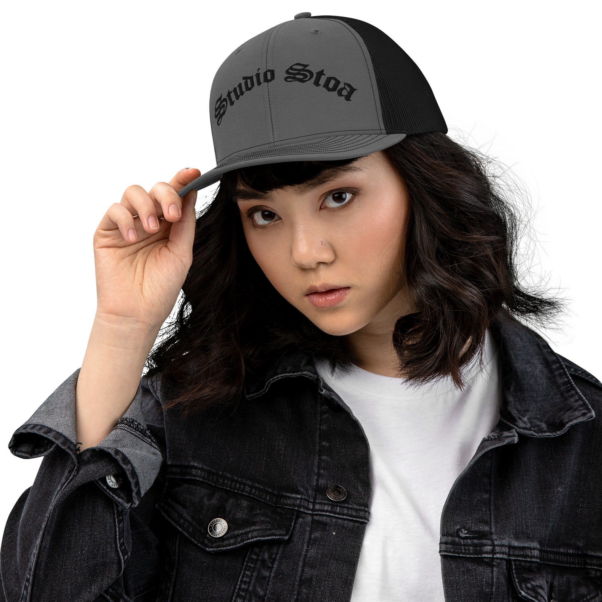 Studio Stoa trucker cap charcoal black, structured 6-panel mid-profile, front angle